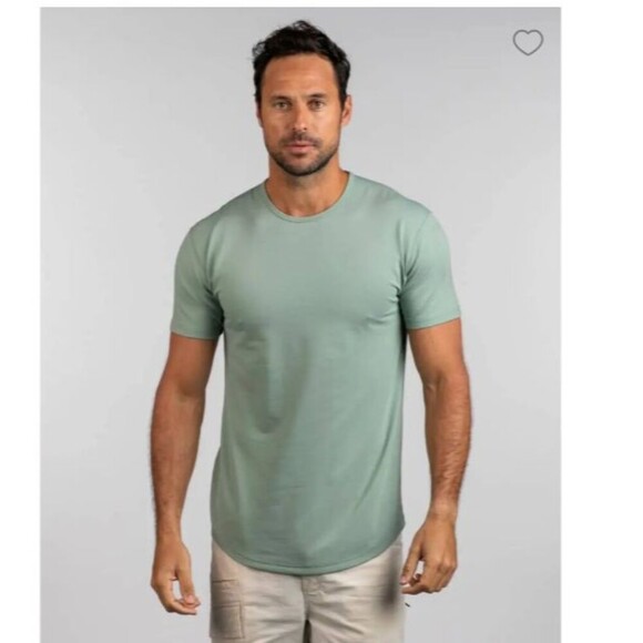 BYLT Basics Drop-Cut Signature Short Sleeve in Moss Size Medium - Picture 2 of 8